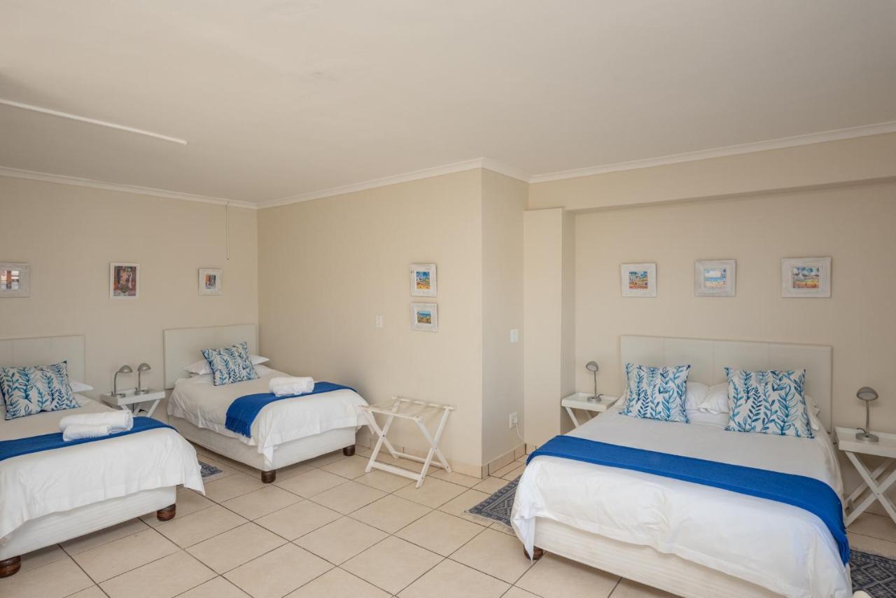 Millard Crescent Guest House Port Elizabeth Exterior photo